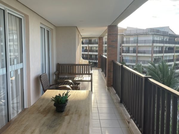Apto De 157M a Venda no Beach Living